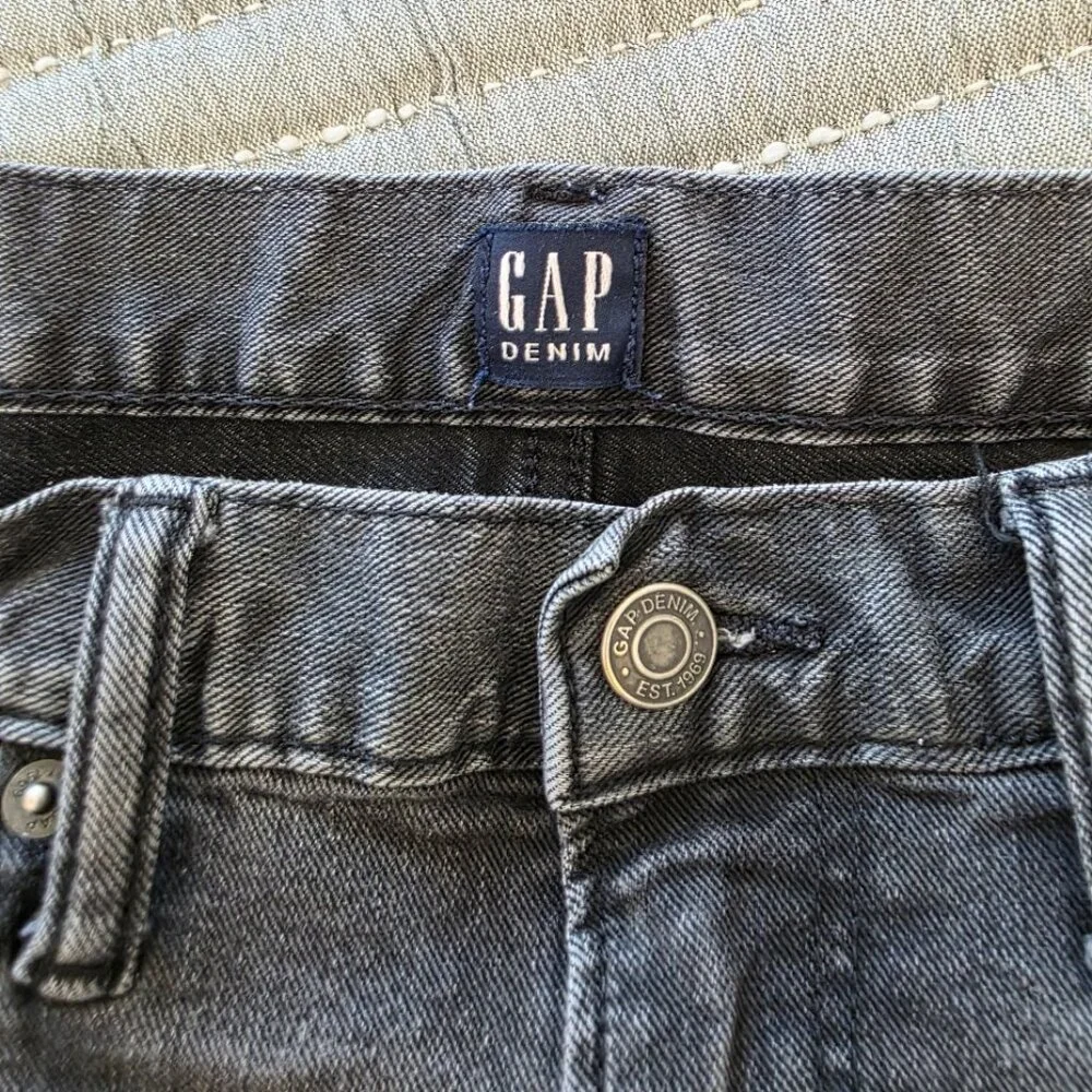 Men's Gap Distressed Jeans